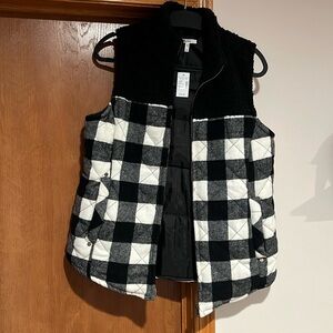 Maurices NWT Buffalo Plaid Fleece Vest